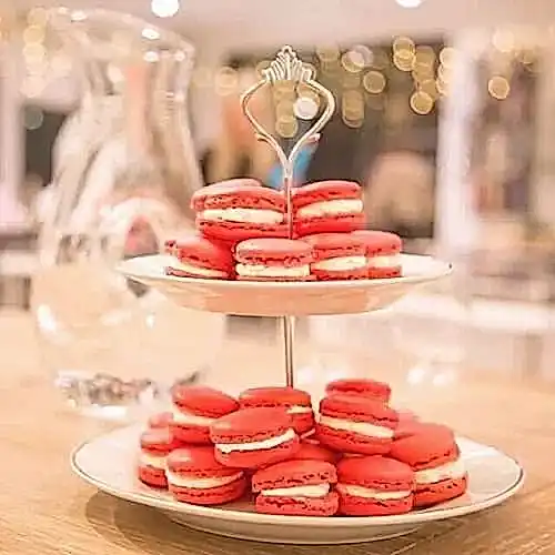 Master the art of baking perfect macarons in our fun, hands-on Macaron Masterclass at The Avenue Cookery School in London – colourful, tasty fun for £99!