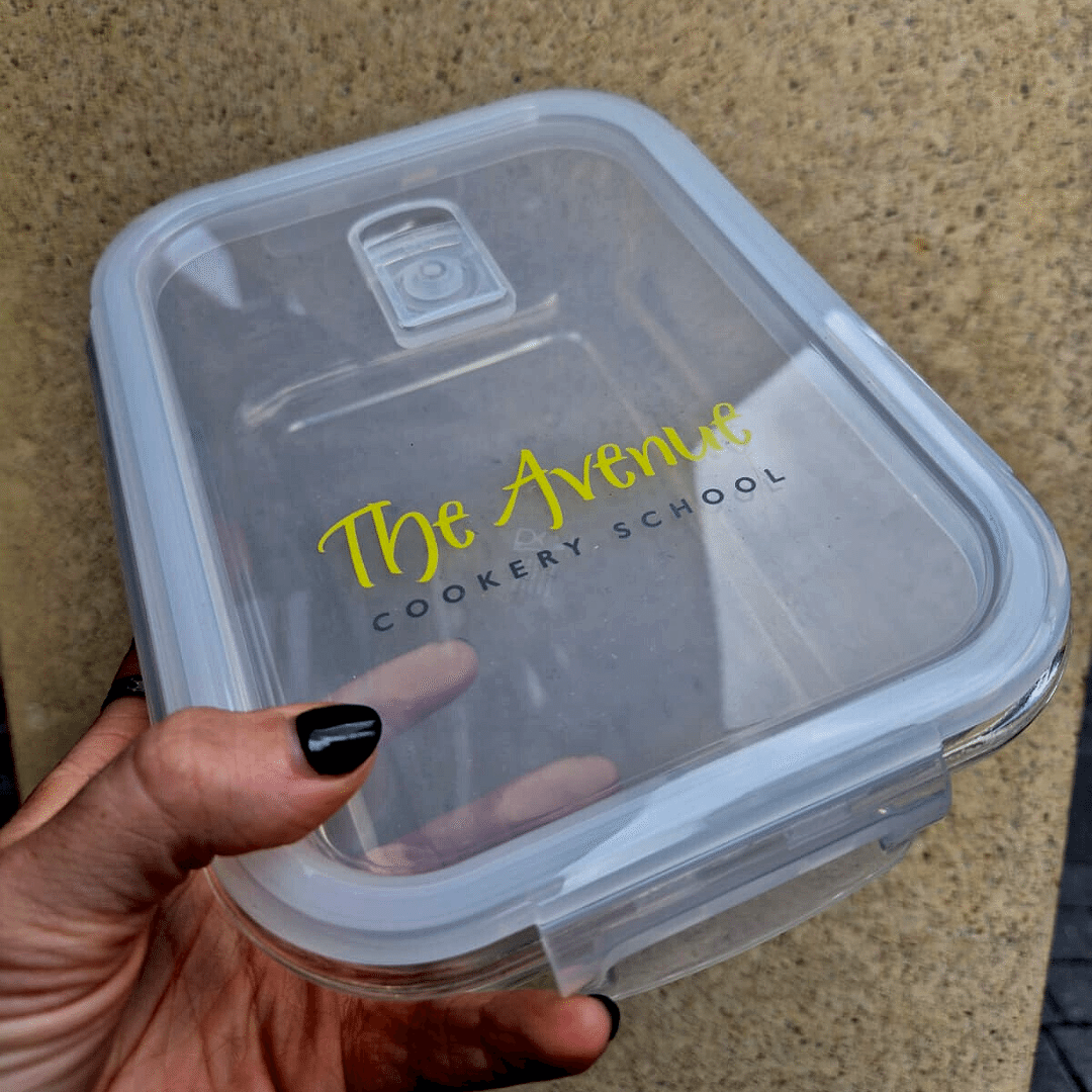 Avenue Tupperware